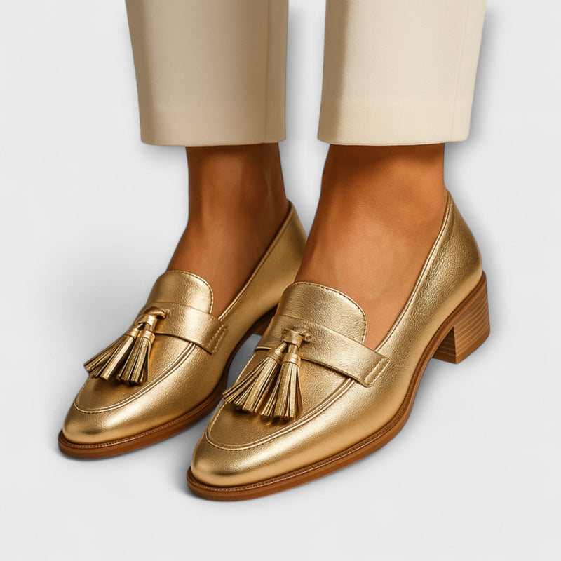 Mocassins em Pele Exclusiva Magdaléna com Franjas Brilhantes
