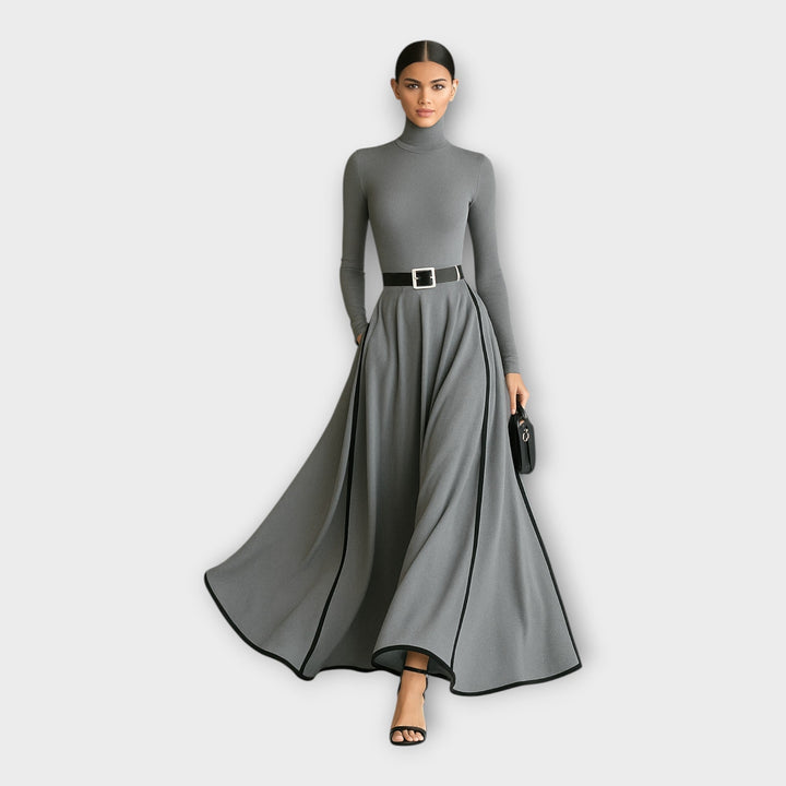 Rochie lungă cu finețe minimală