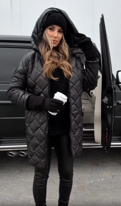 Elara | Palton pufos elegant cu glugă